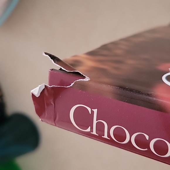 Reader's Digest Chocolate Sensation Cookbook. - Picture 3 of 4